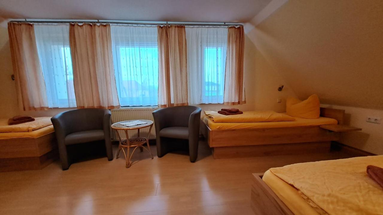 Apartamento Ferienobjekt Beim Steinmetzen Radebeul Exterior foto